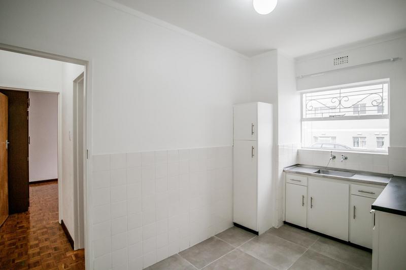 To Let 1 Bedroom Property for Rent in Wynberg Upper Western Cape